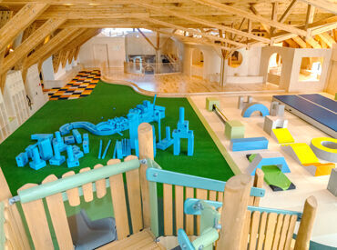南幌町子ども室内遊戯施設「はれっぱ」 去年の5月にオープンした、まだまだキレイな施設です★
子どもが好きな方、大歓迎です！