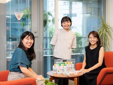 株式会社リブインコンフォート アロマの香りが漂う空間でお仕事！
基本的なPC操作が出来ればOK◎
SNS運用経験者も大歓迎♪
