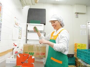 Ａコープ高蔵寺店 現在のスタッフもみんな未経験からスタートしました♪先輩スタッフが側にいるから、わからないことも聞けるのも安心ポイント！