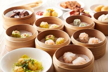 人気レストランの美味しさを裏で支えるお仕事！
直接「ありがとう」を聞けなくても、
料理を通して伝わるやりがいがあります◎
