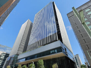ダルマ･キャピタル株式会社 ＜京橋駅より徒歩3分＞
職場は新築かつ広い、静かなオフィス！
自分のペースややり方で働くことができます◎