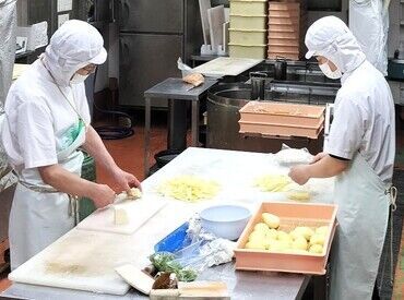 あなたの意見や希望は積極的に採用！
そのため、シフトや業務のこと等も相談しやすいです◎
業務の意見やアイデア等も相談OK☆