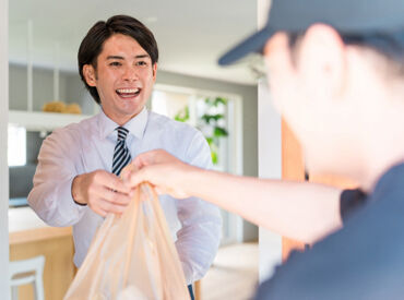 たぺころ宅配キッチン（6月25日開業予定） ＼オープニングスタッフ大募集／
学生さん～シニアの方まで大歓迎です♪
マニュアル完備で未経験さんも安心◎
※イメージ画像