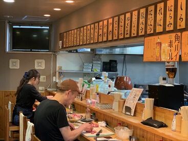 長野駅前の人気店♪
美味しい焼き鳥屋さんのまかない付☆彡
働きやすい雰囲気を
優しい店主さん中心に作っています◎