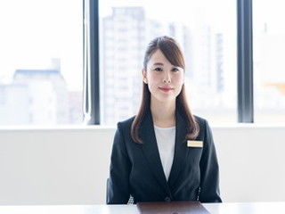 株式会社マインズ［お仕事No：MKJ-0059］(001) 特別な知識は不要！明るい笑顔と丁寧な対応ができればOKです