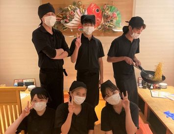 店内staff 友達も 思い出も 博多一番どりで手に入る バイトだって楽しまないと 履歴書は不要 まずは気軽に応募 面接へ 店内staff 友達も 思い出も 博多一番どりで手に入る バイトだって楽しまないと 履歴書は不要 まずは気軽に応募 面接へ