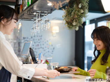 <即勤務OK!>
お電話orWEBにて受付中★
お好きな方からご応募してくださいね♪
疑問点もお気軽にご相談ください!
