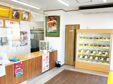 ほっかほっか亭球場前別宮店 ＼長年愛される"ほか弁″で働こう!／
お客様に美味しいお弁当で
笑顔もお届け★
初めてのバイトでも大丈夫な
シンプル作業です◎