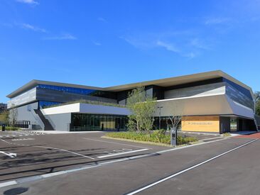 京都市市民スポーツ会館 ＜滋賀ダイハツアリーナ＞
2022年12月にOPENした県内最大級のアリーナです◎
スポーツが好きな方、接客が得意な方大歓迎♪