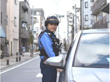 \未経験スタート多数/
20~60代まで・男女幅広く活躍中!
若手からシニアまで誰でも
活躍できる職場がたくさん♪