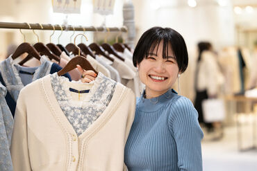 未経験の方でも安心♪ルクア大阪が主催する入店研修あり!あいさつの仕方や館内のルール説明などを行います。