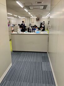 社内は清潔感もあり、画期もあるオフィスです