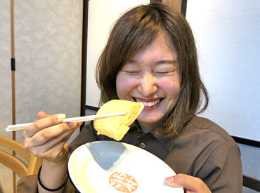 みんなの和食ダイニング　ごちそう村　神戸有野店 お子様の学校行事など、お気軽にご相談くださいね。
車・バイク・自転車通勤OK！交通費も支給◎