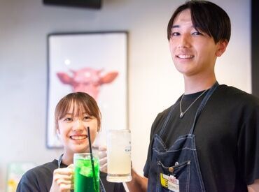 焼肉ライク秋葉原電気街店　 髪色・ピアス・ヒゲ自由！
飲食店では珍しい！？
ゴテゴテネイルもOK♪
オシャレもバイトも楽しんじゃおう★