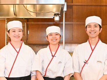 まきの 西神戸店［110110］ 「都度揚げ」を採用し、お客さまに揚げたてサクサクの天ぷらを楽しんで頂いています。