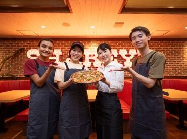 シェーキーズよみうりランド店 ＼シフトの融通バッチリ!!／
[短時間]or[フルタイム]でガッツリ…
"土日のみ"などの働き方もOK♪
希望に合わせて調整します◎