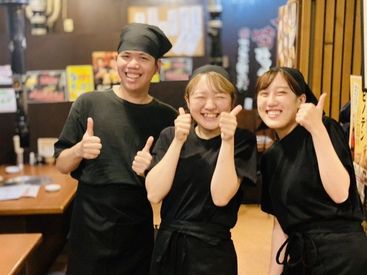 「友達と一緒に応募ってアリ？」
アリです!!友達と一緒なら心強いですね☆
学生も大・大・大歓迎♪