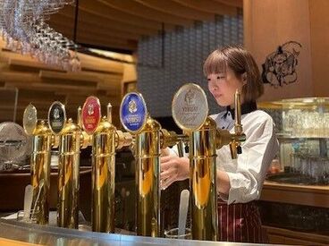 ＹＥＢＩＳＵ　ＢＡＲ（ヱビスバー）　京都ヨドバシ店 大学生～フリーター～主婦（夫）の方まで、幅広く活躍中♪
バイトデビューにもぴったりです◎扶養内での勤務もOKです。