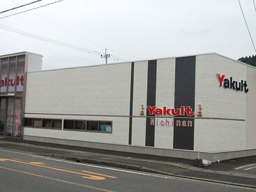 ▼販売・接客経験がなくてもOK
普通自動車免許を持っていれば問題なし！
※画像はイメ－ジ