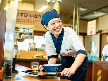 丸亀製麺 名取店［111383］ 本場讃岐の臨場感が味わえる☆お客さまのワクワクした顔もカウンターからよく見えて楽しいですよ