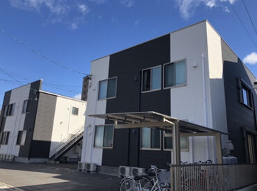 『初めは副業としてスタートしたけど、
働いてみると魅力を感じ副業から本業になりました！』
というスタッフの声も◎