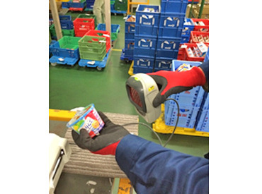 ↑商品をピッとすると…
仕分け先と個数が表示されるので、
その通りに商品を入れるだけ♪
とっても簡単なお仕事です◎