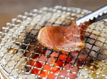 熱海おさかな食堂炙り家 ＜パート復帰・バイトデビュー歓迎＞
最初は先輩が丁寧にイチから教えます◎
シンプルな作業からお任せするのでご安心ください♪