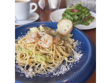 Restaurant Cafe CARO藤岡店　※4月中旬オープン グルメイベントで大人気！
パスタの名店でNEW スタッフ募集中◎
藤岡店はオープンしたてで馴染みやすい♪