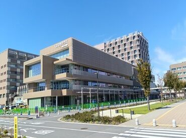 熊本大学病院 くすのきテラス レストラン SAKURA 11時から勤務スタートや
14時までなど家庭との両立◎

お子さんの体調不良や学校行事での
お休みもしっかり対応◎