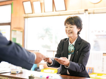 新梅田交通株式会社 シフトは相談OK！短時間での勤務も可能なので、自由な働き方が可能です★