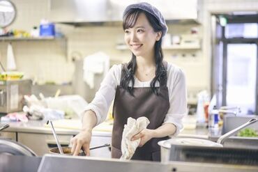 紹介元：株式会社サンキョウテクノスタッフ(紹介先：ホテル木曽温泉こがねの湯) ＜初心者、未経験者大歓迎＞
◎友達と一緒にご応募も◎
あなたからのご応募お待ちしております。