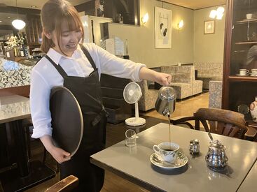 ロースタリーカフェ　ガラシャ　ロロ 老舗cafe♪落ち着いた雰囲気の中お仕事できますよ◎飲食・調理経験ある人も歓迎です！