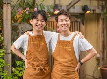 未経験歓迎！年齢不問！
シフトは柔軟に対応しますので、
昼だけ・夜だけ・土日だけ等、ご相談ください♪