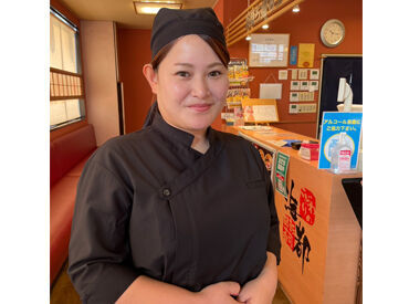 海都 イオンタウン小郡店 タッチパネルを使って注文いただくので、オーダー取りはなし！
初日からお会計を任せることもなし◎
未経験でも安心ください♪
