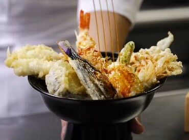 天丼エルビス　イオンモール伊達店 未経験や初バイトも大歓迎♪
学業や家庭との両立もしやすい柔軟シフトが魅力！