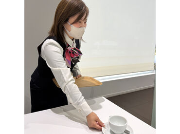 PEUGEOT横浜青葉　(株)サンオ－タス  年齢関係なく仲が良いから、お店はいつも賑やか！
新人さんと一緒に働けるのを楽しみにしています◎