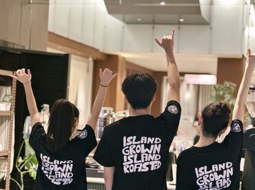 ホノルルコーヒー　麻布十番店 シフトは週1日4時間～OK
予定に合わせてサクッとシフトイン◎
授業や他のお仕事と両立しやすいです！