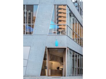 Blue Bottle Coffee　(ブルーボトルコーヒー） 梅田茶屋町カフェ メインワークをお探しの方に◎
週5日でガッツリ働きながら、コーヒーについて学べます♪
正社員登用制度もあり！

