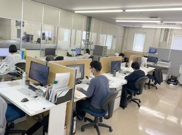 ▼働きやすい環境♪
＊土日休み・残業なし！プライベート充実♪
＊産休・育休取得実績あり
＊バイク・自転車通勤OK◎