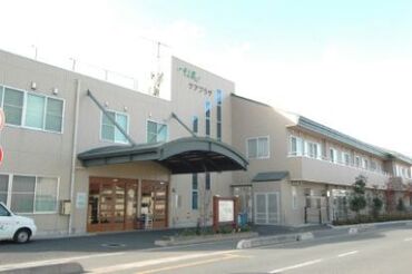 \人柄重視の採用です!/
しっかりしたサポート体制で、安心して始められる環境♪
希望の働き方、お気軽にご相談を◎