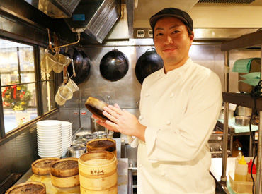 京華小吃　-ジンホア-　銀座店 ≪両立もしっかりできます！≫
学校・ご家庭・Wワークと
両立する先輩スタッフも
多数活躍中です♪
お気軽にご相談ください◎