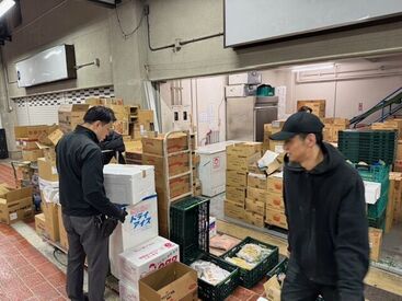 作業風景はこんな感じ♪
効率よく稼ぎたい方必見！
深夜は高時給1625円★
