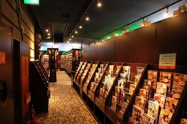インターネットカフェ 亜熱帯 松阪サンパーク店 シフトは週2日～OK♪プライベートとの両立もしやすいから続けやすい◎
幅広い世代のスタッフが活躍中の職場です！