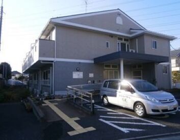 \人柄重視の採用です!/
しっかりしたサポート体制で、安心して始められる環境♪
希望の働き方、お気軽にご相談を◎