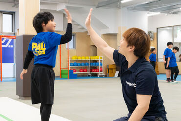 パルスイミング西尾 「"子どもに関わる仕事がしたい"と入社した方が多いので、
同じ価値観で仕事が出来て楽しいです！」と活躍中の主婦さん◎