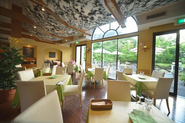 Blair Garden（ブレアガーデン） 選りすぐりの食材を使った
本格的なイタリアンレストラン♪*゜
庭の緑がキレイな店舗です◎

洗い場スタッフも同時募集中☆
