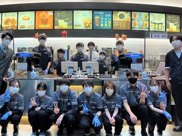 ユナイテッド シネマ アクアシティお台場の映画館staffのバイト アルバイト求人情報 マイナビバイトで仕事探し