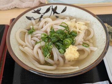 讃岐うどん　粉蔵 オープンしたばかりの今がチャンス♪
職場の雰囲気も人間関係も
イチからみんなで作っていけます＊
新しい友達もできるかも！