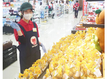 果物や野菜の品出しをお任せ♪
午前中で終わって午後は自由★