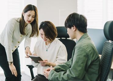 LINEヤフーコミュニケーションズ株式会社 ＼博多駅直結の綺麗なオフィスビル／
悪天候でも通勤しやすい職場♪
同じビル内にスタバや郵便局もあって便利◎